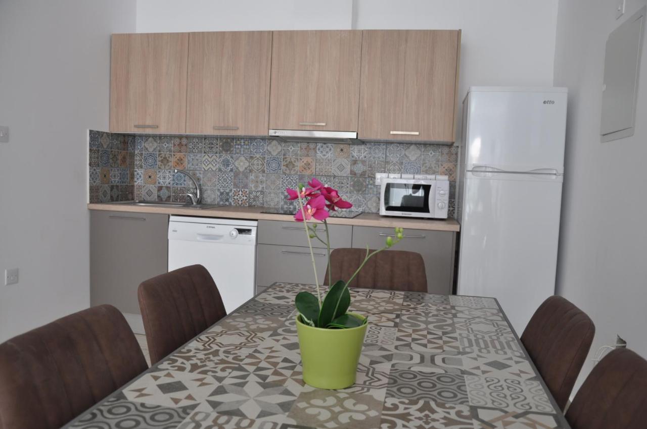 Lux Galatex Apartamento Limassol Exterior foto